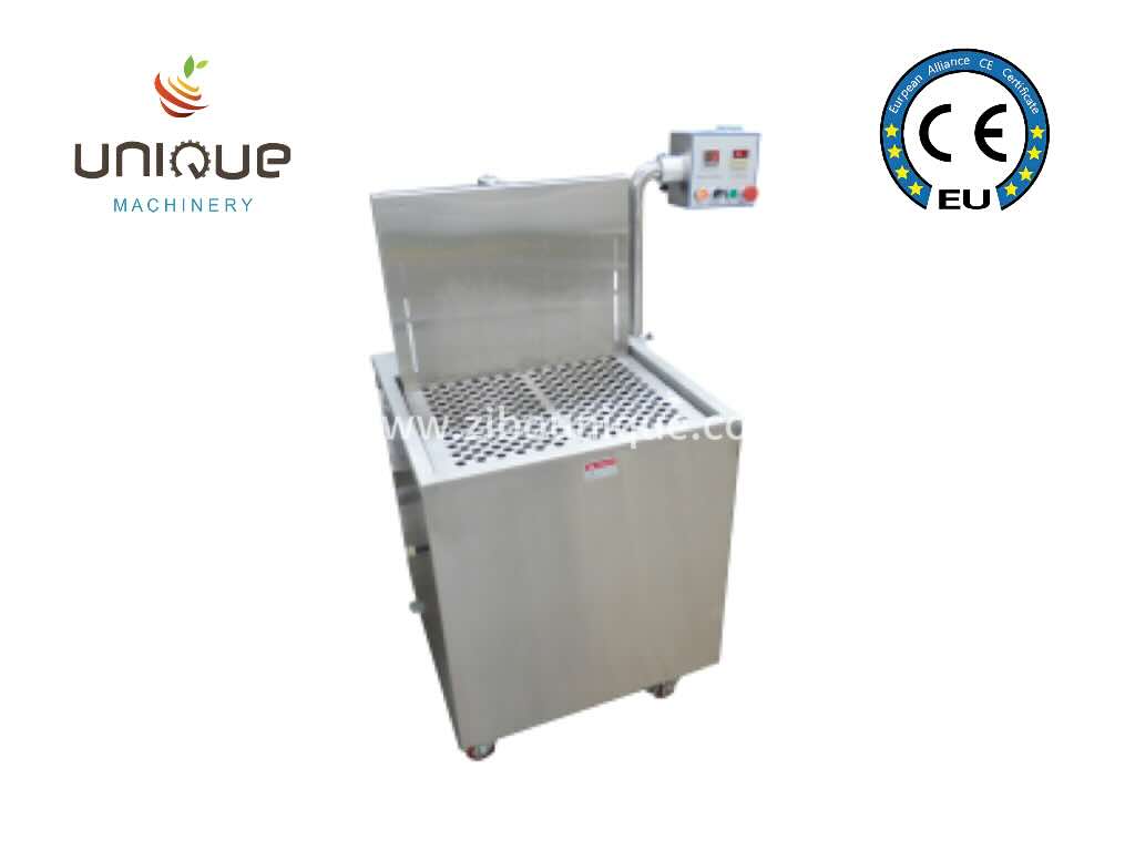 Heat shrinking machine